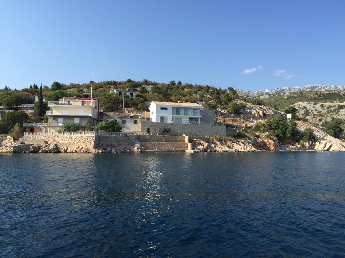 Villa Basthel Direct Aan Zee ,Verwarmd Zwembad En Sauna Barić Draga Exterior foto